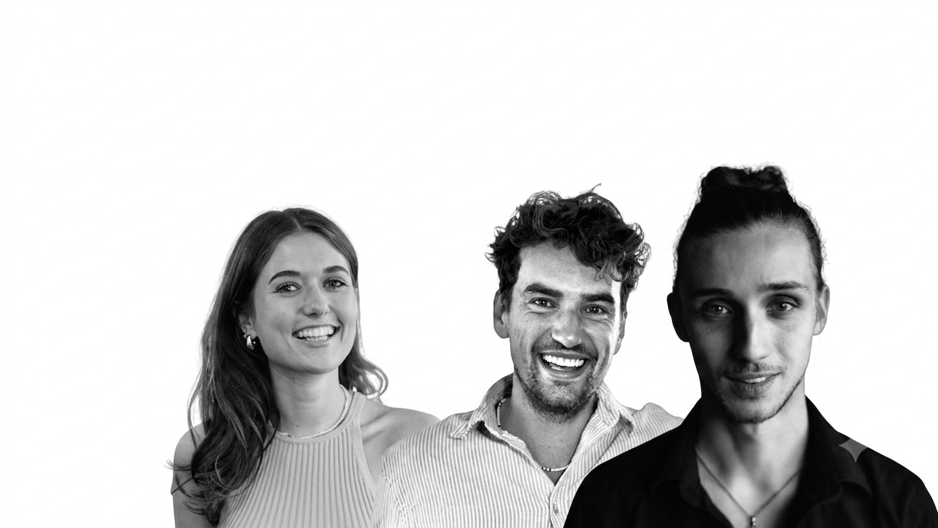 Gründerteam von LolaStories: Lena Steinhuber (CMO) links, Leon Gruchmann (CEO) mittig, Marlin Jai Pohl (CTO) rechts